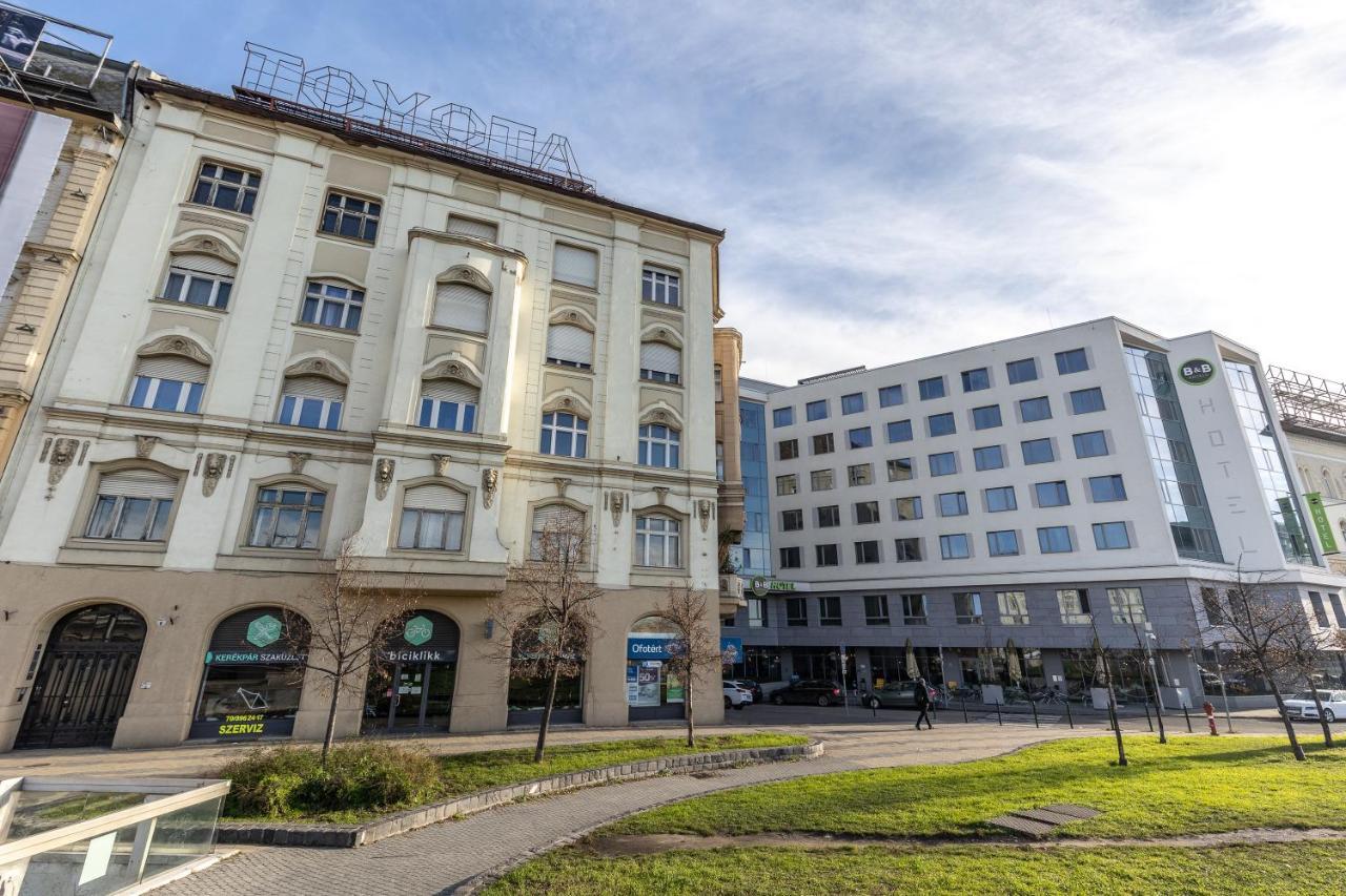 Wiky'S Apartman With 3Bathrooms Budapest Eksteriør bilde